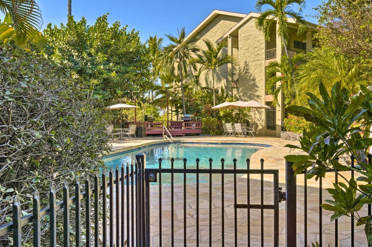 Breezy Condo With Screened Lanai In Kailua-Kona! Exterior photo